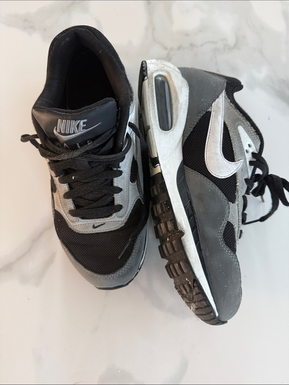 Nike Kids Black & Gray Mesh Suede Sneakers with White Swoosh